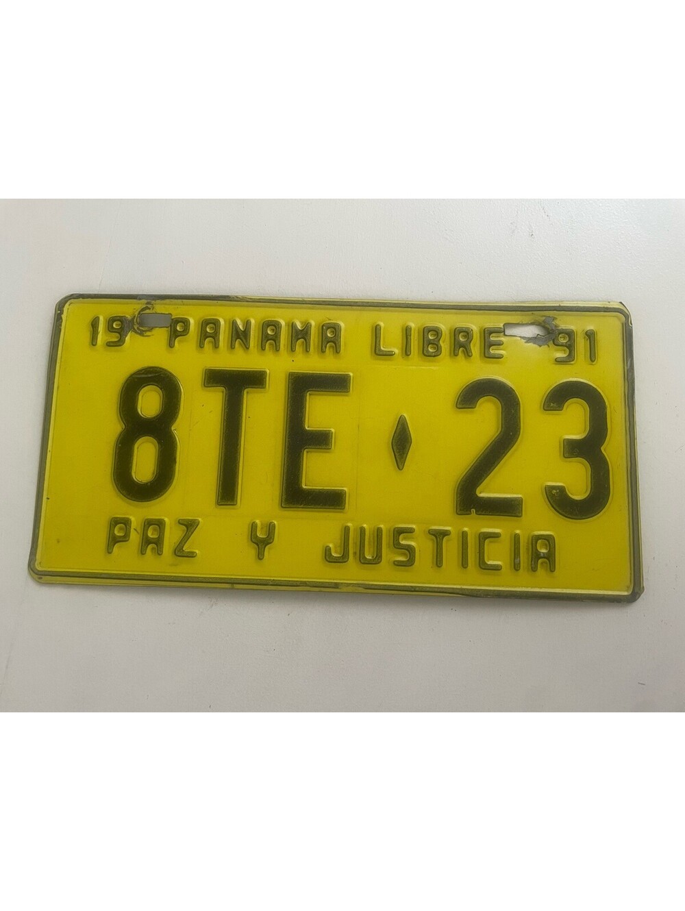 1991 Panama License Plate 8TE 23 Panama Soberana Paz Y Justicia